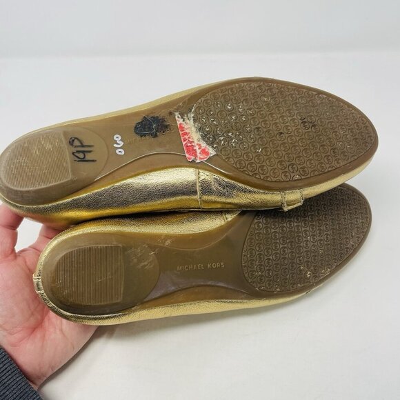 MICHAEL Michael Kors Womens Size 8.5 Leather Buckle Detail Loafers in Gold S5 - Picture 9 of 9